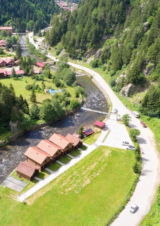 Raha Villa Bungalow Uzungöl Esterno foto