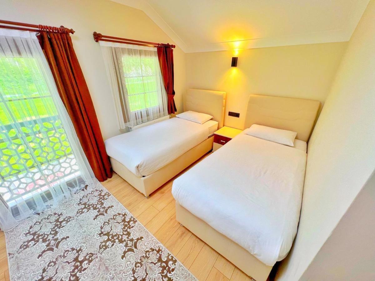 Raha Villa Bungalow Uzungöl Esterno foto