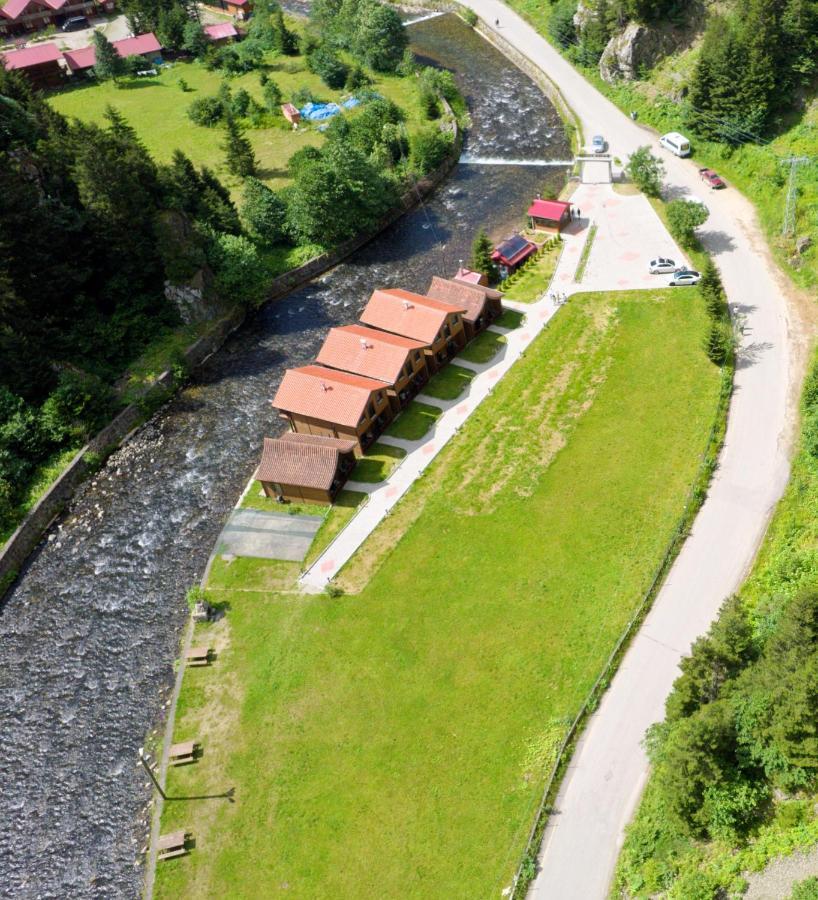Raha Villa Bungalow Uzungöl Esterno foto